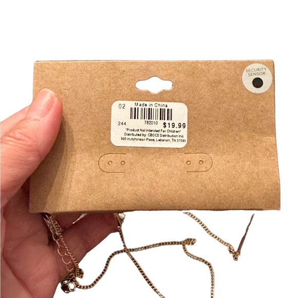 Gold and Crystal Stone Necklace and Earring Set - Picture 5 of 8